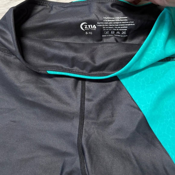 Zyia Leggings and NWT Shorts - Picture 5 of 7